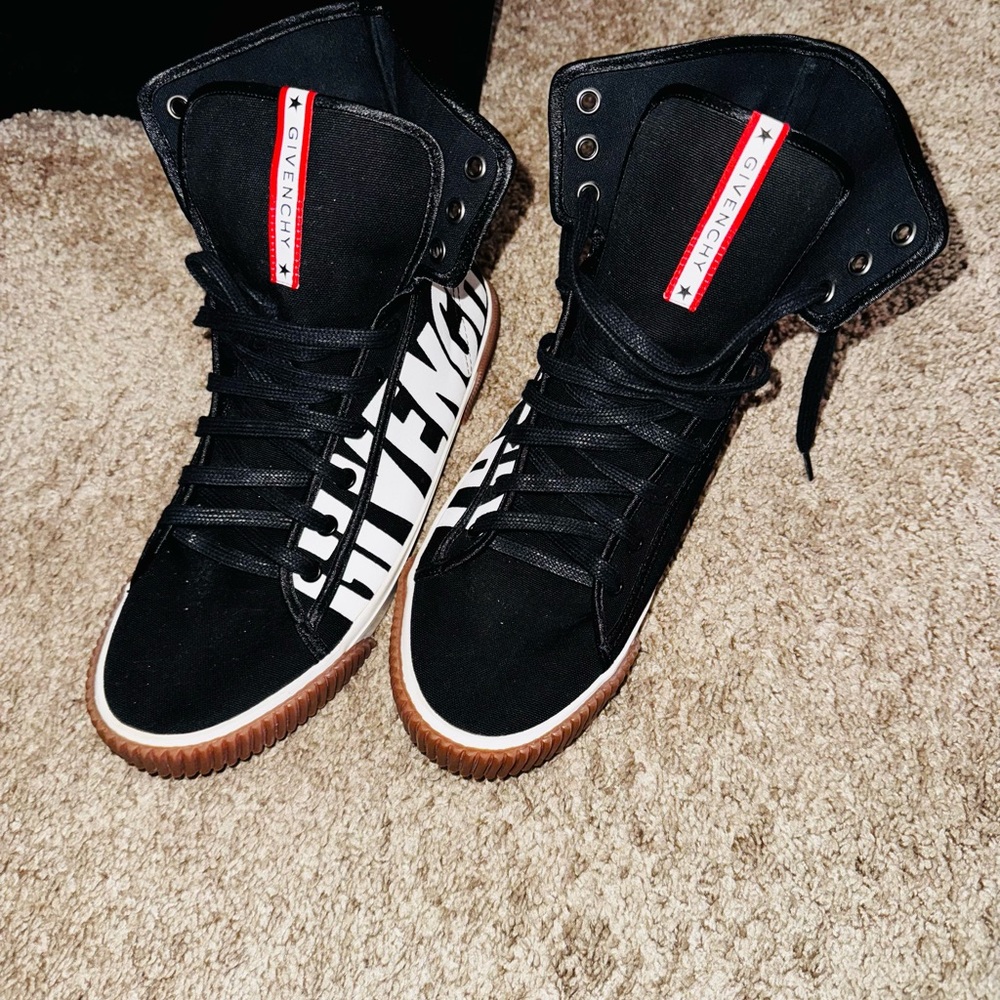 Givenchy Black and Brown Sneakers with Suede Finish